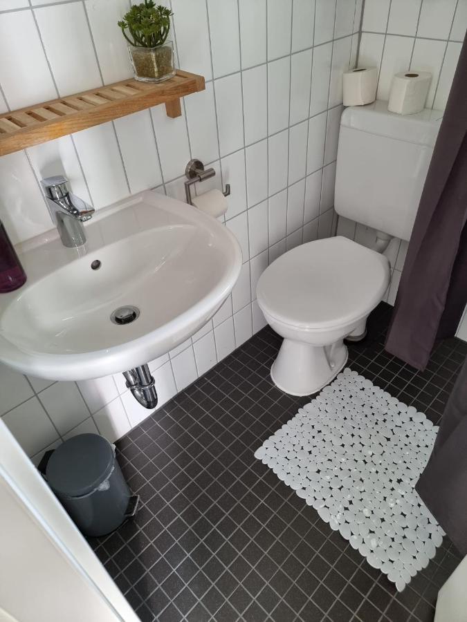 Juna Laboe Buitenkant foto